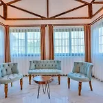 Yesil Uezuemlue 3 Bedroom Villa Fethiye