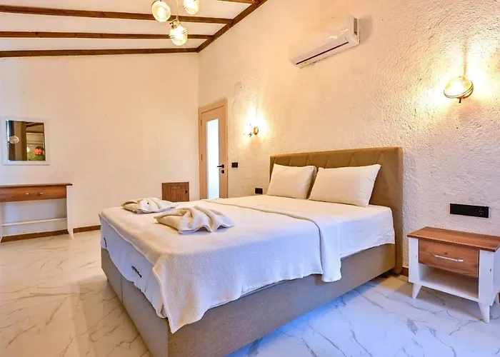 Yesil Uezuemlue 3 Bedroom فيلة فتحية