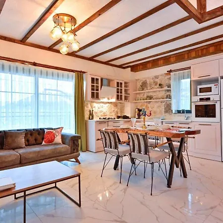 Yesil Uezuemlue 3 Bedroom * 费特希耶