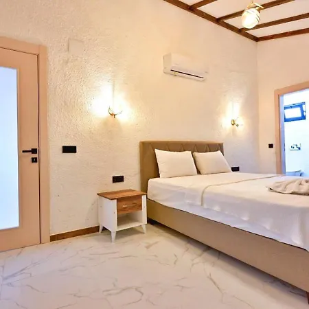 Yesil Uezuemlue 3 Bedroom Fethiye