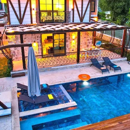 Yesil Uezuemlue 3 Bedroom Vila *
